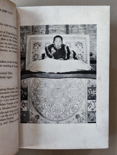 My Land and My People The Memoirs of His Holiness , The Dalai Lama of Tibet 9